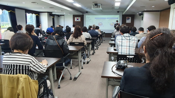 지난 10일 서구 주민자치 특강 진행 장면