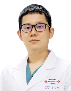 치주과 양건일 전문의