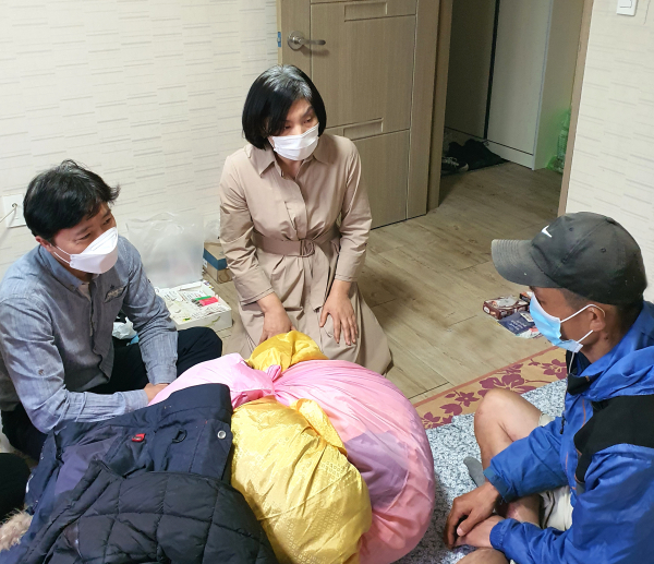 관평동 지역사회보장협의체, ‘뽀송뽀송 마음드림 세탁서비스’지원