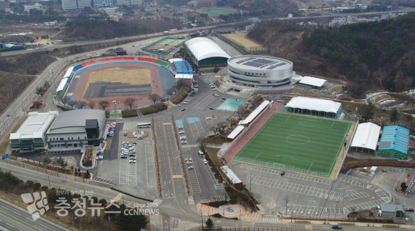 예산군종합운동장 전경