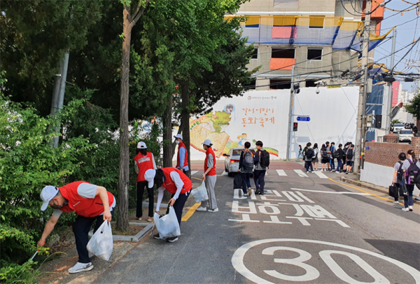 ‘세계 환경의 날’ 주간 플로깅 실시 모습