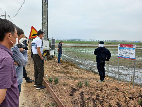 벼 직파재배 순회평가회 개최 사진