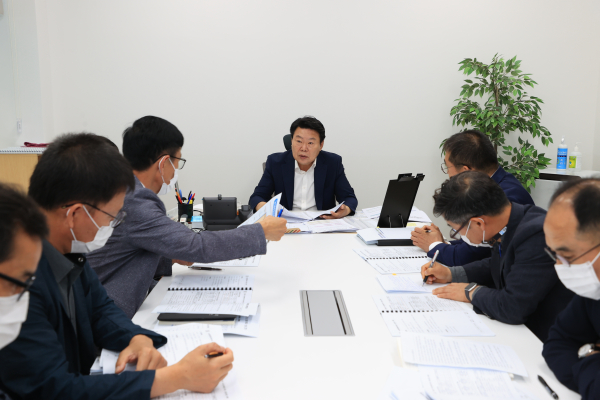 최근 진행된 농업정책과 업무보고 및 토론 사진