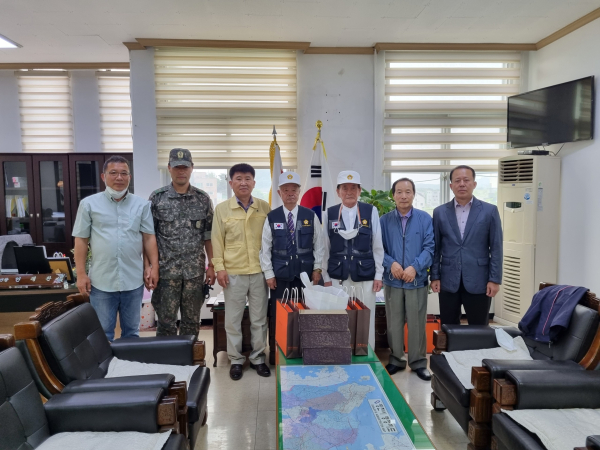 석문면행정복지센터로 초청된 6·25전쟁 참전 용사분들 사진