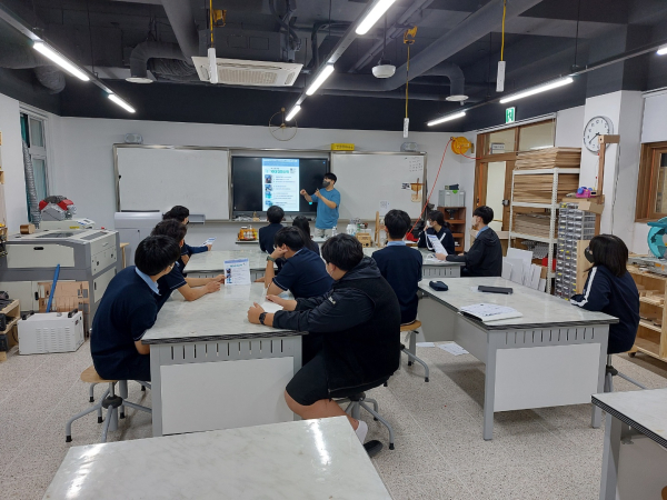 3D프린터 사용 실태조사 모습