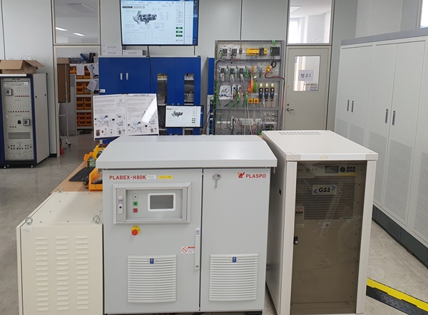 대용량 풍력발전기의 제어알고리즘 검증을 위한 사전검증시스템(P-HILS)