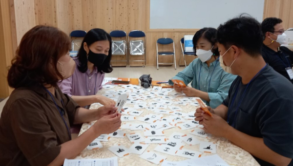 지역사회 통합돌봄협의회 실행단원과 동(洞) 맞춤형복지팀장들의 팀러닝 모습