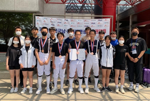 대전매봉중 (동메달)