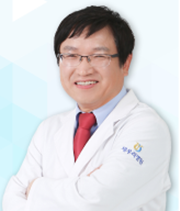 故 정호 세우리병원장.