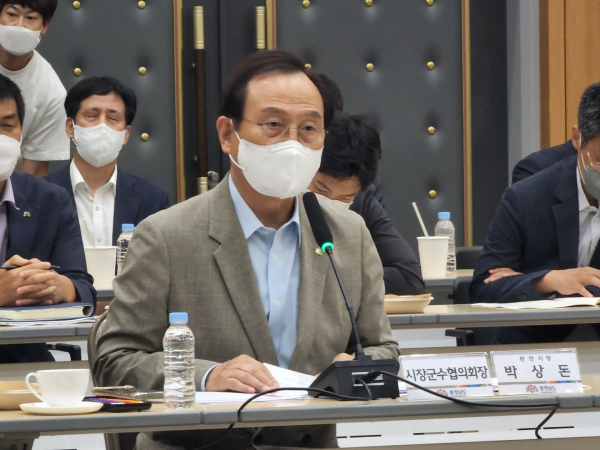 충남시장·군수협의회 회장으로 선출된 박상돈 천안시장/박동혁 기자