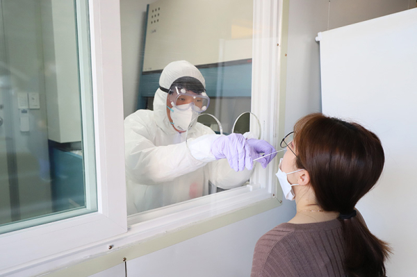 대전선병원 PCR검사 모습