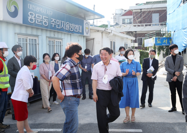 용문동 주민복합공유공간 증축 공사현장 방문 모습