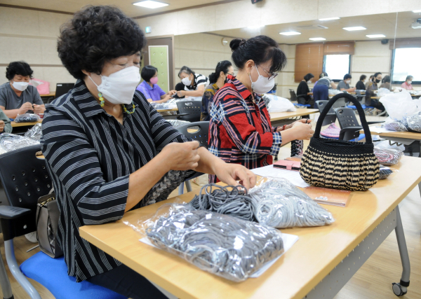 지난 18일 안면읍에서 진행된 생활개선 기술전달 연찬회 모습.