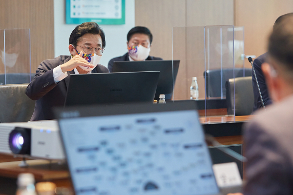 박경귀 시장 삼성전자 온양캠퍼스 방문 장면