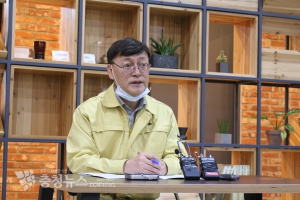 24일 기자간담회에서 이정구 저출산보건복지실장