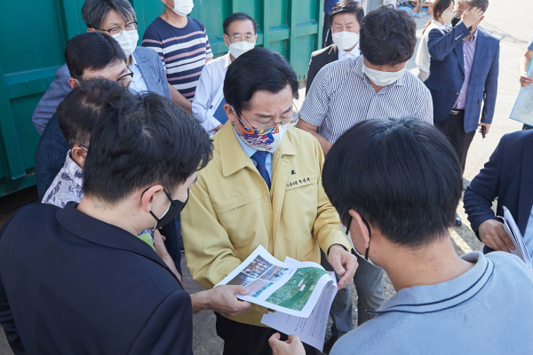현장 점검에 나선 박경귀 아산시장/아산시 제공