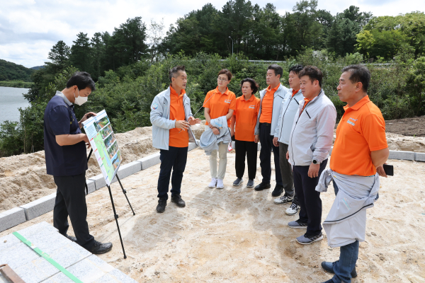 계룡시의회 현장답사 모습