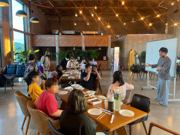 홍성군이 주최한 ‘동네 영화관’ 프로그램에 초청