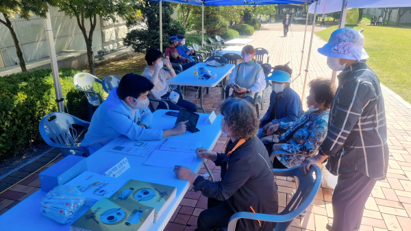충청남도 농문화페스티벌 건강캠페인 참여 모습