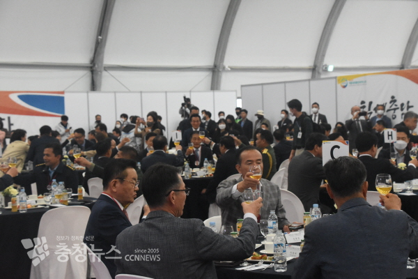 계룡군문화엑스포 개막식 리셉션 진행 모습