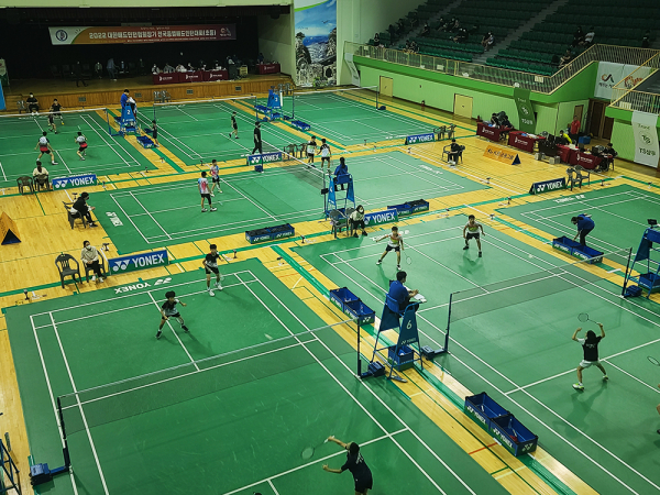 지난 9월 2일부터 7일까지 개최된 2022대한배드민턴협회장기 전국종별배드민턴 대회 경기 사진