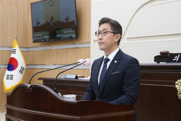 이재규 의원 5분 발언 장면 사진