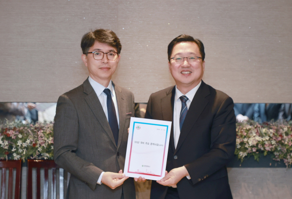 (왼쪽부터) 기재부 김완섭 예산실장, 이장우 대전시장.