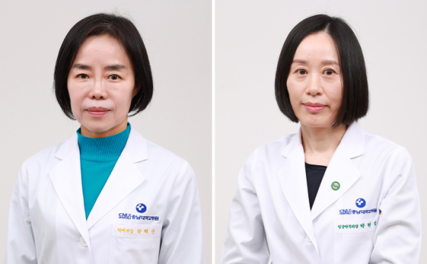 (좌)약제부 박혜순 부장, (우)박현정 임상약무과장