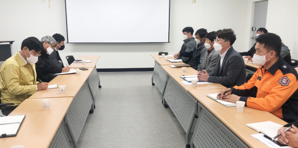 지난 23일 구상 서산시 부시장이 서산화학재난합동방재센터를 방문해 정보공유체계를 확고히 할 것을 요청했다