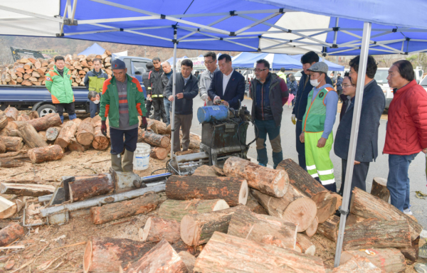 공주시, 사랑의 땔감 나누어주기 행사