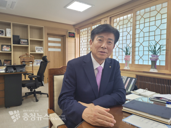 박범인 금산군수