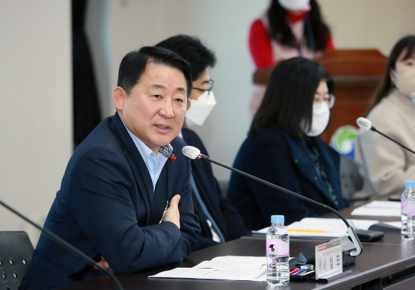 19일 열린 아동학대예방위원회 회의 사진