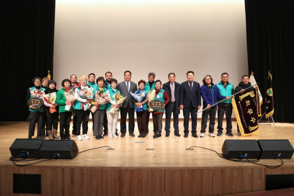 2022년 당진시 새마을지도자 대회 (우리마을사랑운동 수상자 기념사진)