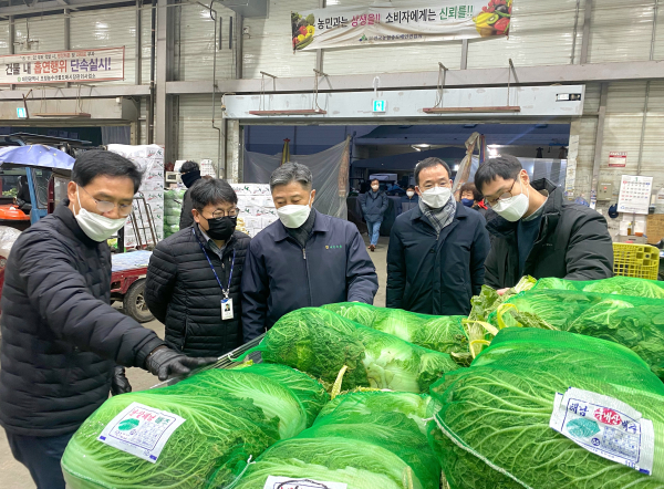 노·사 대표, 설 명절 농산물 수급상황 점검 모습