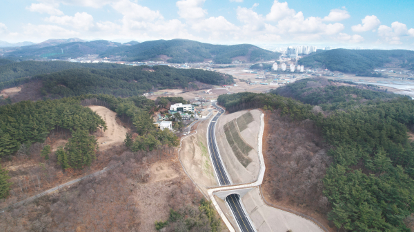 이번에 임시 개통되는 갈산동~인지면 차리 일원 차성선 모습