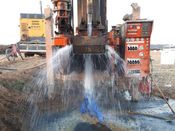 농업용 중형관정 자료 사진