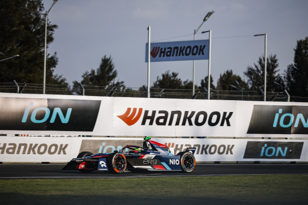 아이온(iON)을 장착하고 레이싱을 펼치는 포뮬러 E GEN3