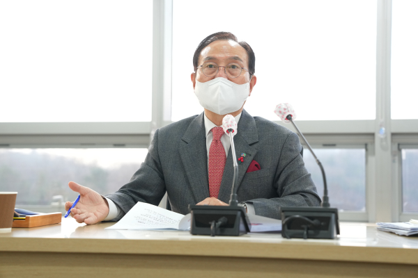 시민 안전을 최우선으로 강조하는 박상돈 시장<br>