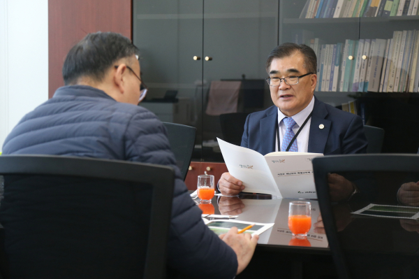김기웅 서천군수 행안부 방문 모습