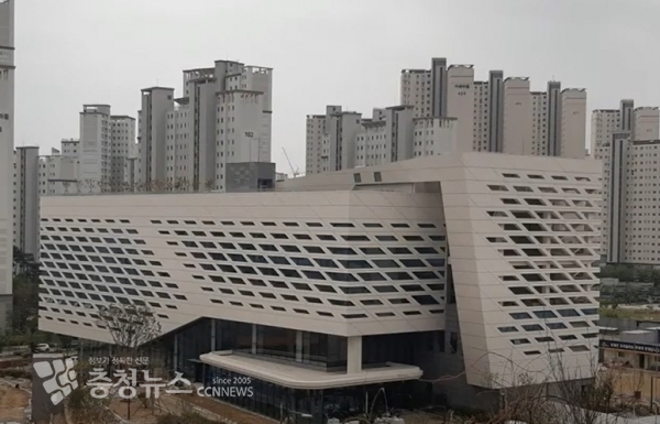 세종시립도서관 청사 전경