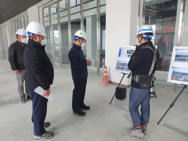 최임락 행복청 차장, 어린이박물관 건설현장 점검 모습