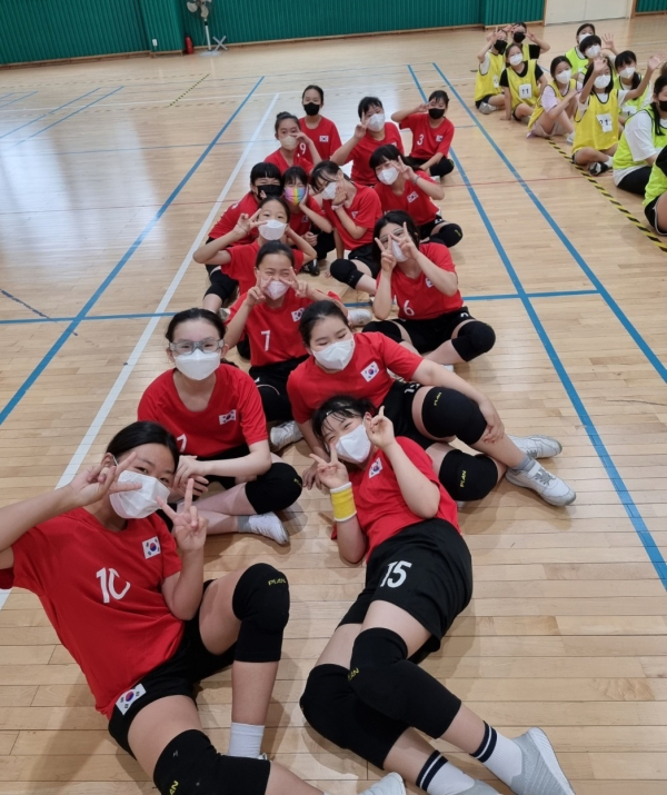 교육장배 스포츠클럽대회 기념촬영