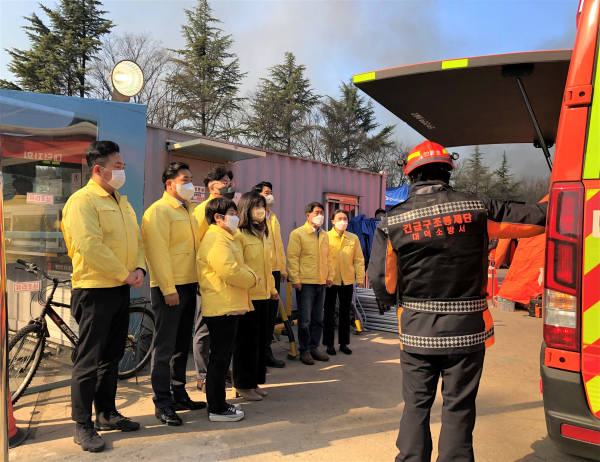 대덕구의회, 한국타이어 화재 현장 긴급 방문