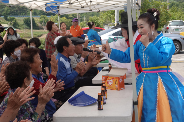 홍성군, 지난해 찾아가는 문화배달 활동사진