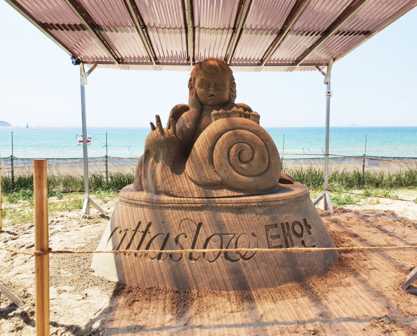 지난해 축제 모래조각 작품 모습.