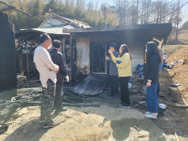 이인면, 단독주택 화재 피해가구 신속복구 지원 모습
