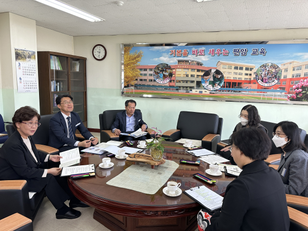 고유빈 교육장, 신임 교장 부임 학교 현장 방문 실시 (판암초)