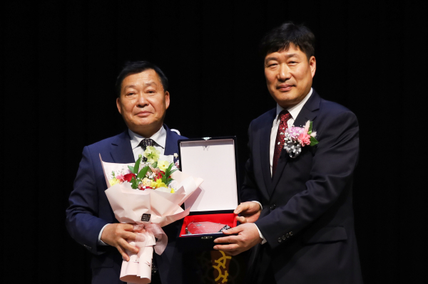 아파트연합회장 이취임식