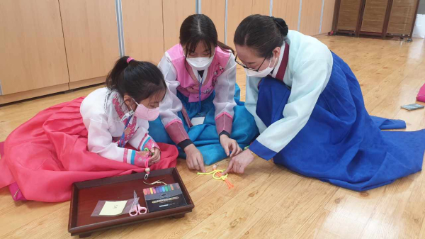 삼월 삼짇날 전통세시풍속 체험