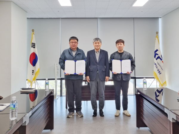 아산지사는 지난달 31일 청렴이행각서 교환식 및 안전‧품질교육을 진행하였다.